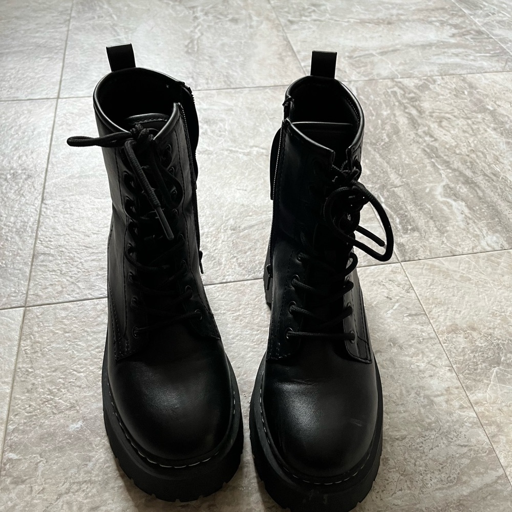 Womens platform lace up combat boots